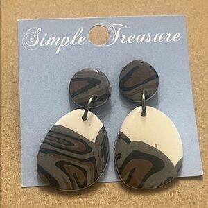 Brown and Cream Earrings